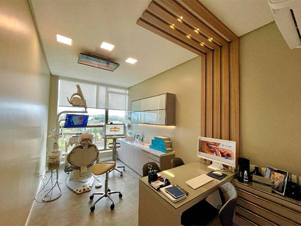 Consultório moderno da Studio Sorrir Recife