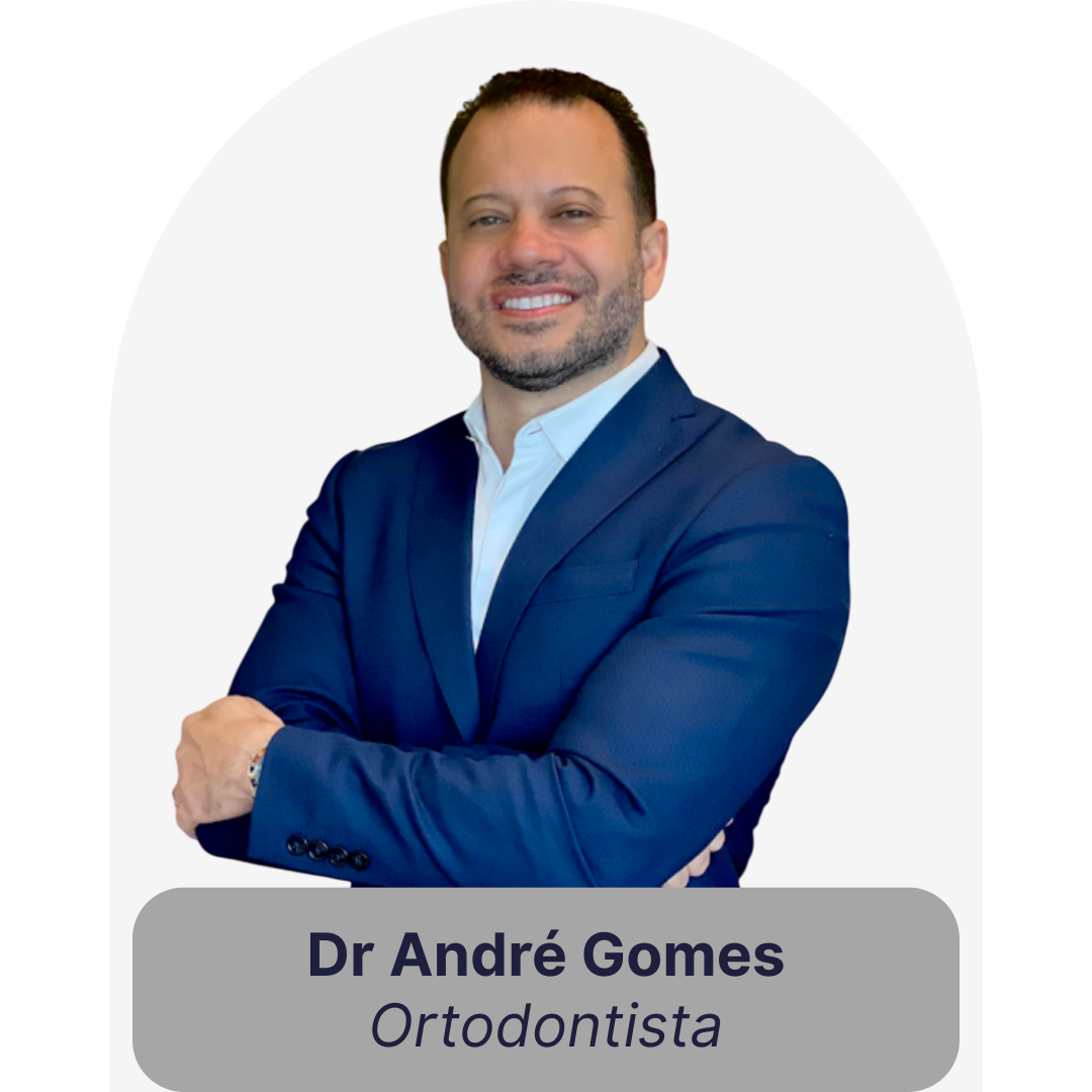 Dr. André Gomes, ortodontista da Studio Sorrir Recife